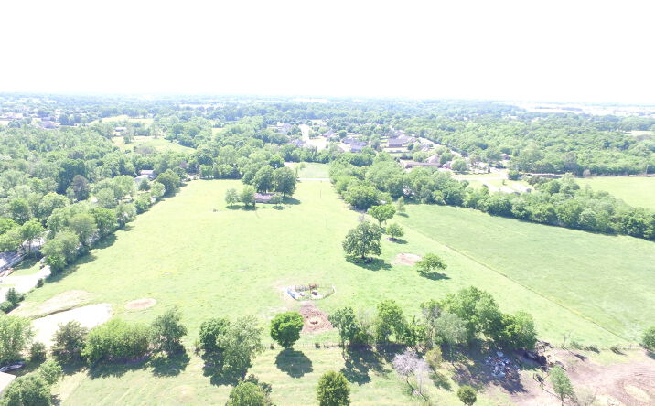 Pictures of Land property located at 3415 S 64th St, Springdale, AR 72762 for sales - image #1