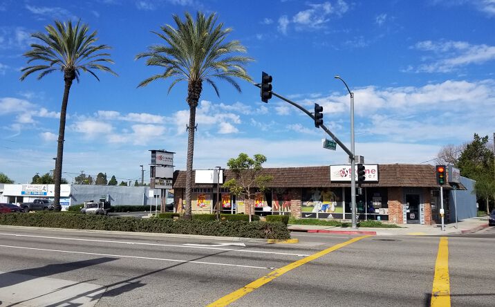 Pictures of Retail property located at 12001-17 Carson Street, Hawaiian Gardens, CA 90716 for sales - image #1