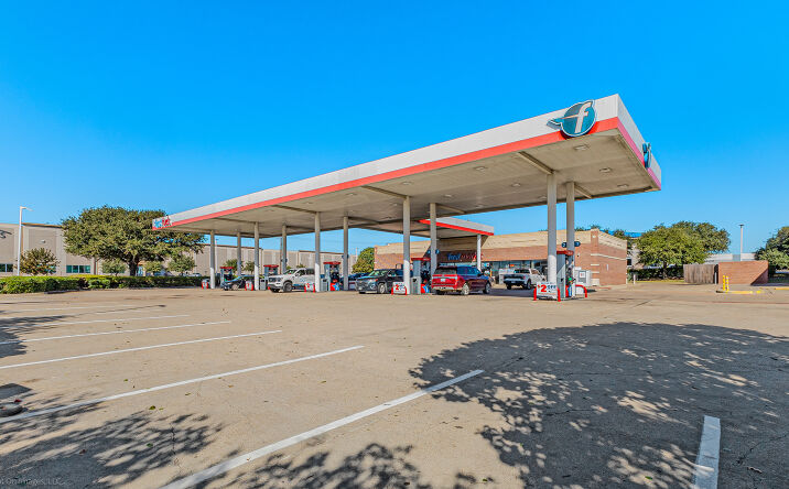 Pictures of Retail property located at 3901 State Highway 121, The Colony, TX 75056 for sales - image #1