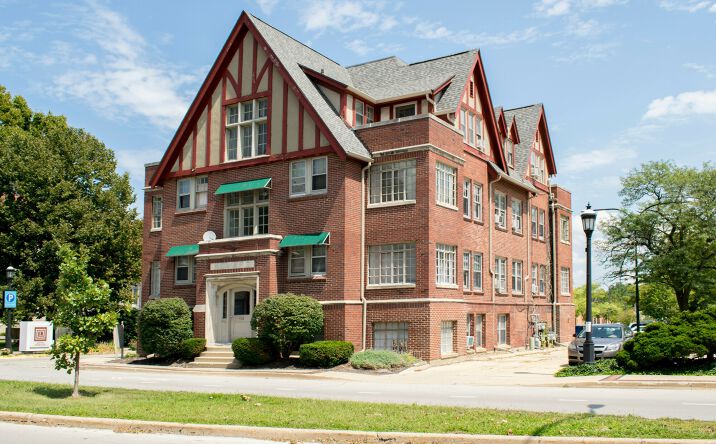 Pictures of Multifamily property located at 402 S Race St, Urbana, IL 61801 for sales - image #1