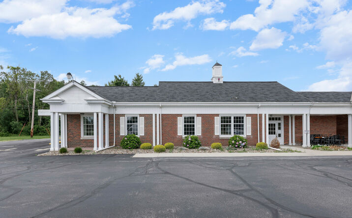 Pictures of Office, Retail property located at 6269 S Main St, Ashtabula, OH 44004, 1652 State Rd, Cuyahoga Falls, OH 44223, 1654 State Rd, Cuyahoga Falls, OH 44223 for sales - image #1