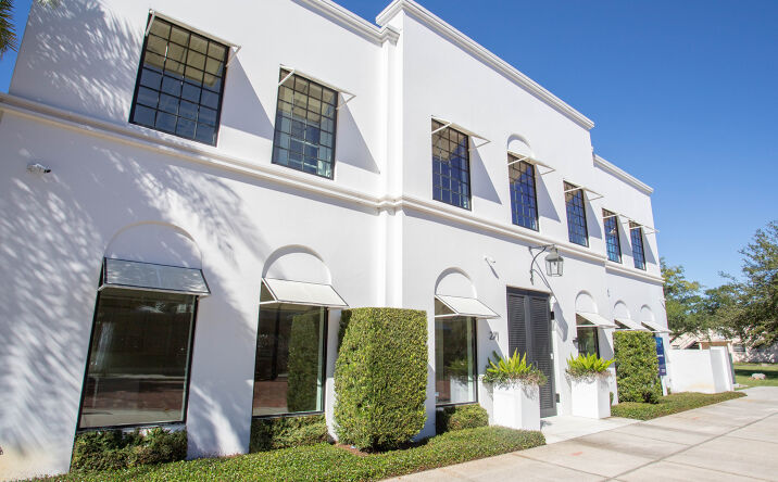 Pictures of Office property located at 271 N Pennsylvania Ave, Winter Park, FL 32789 for sales - image #1
