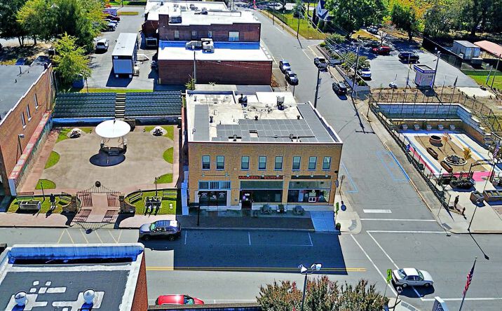 Pictures of Multifamily, Office, Retail property located at 141 - 149 Main Street W, Valdese, NC 28690 for sales - image #1