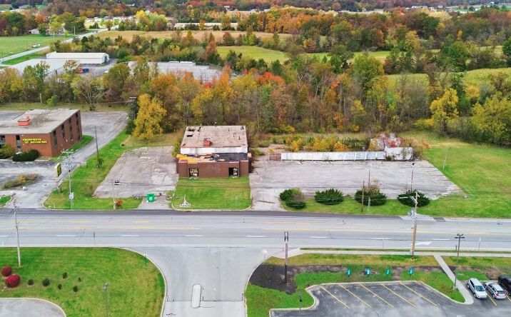 Pictures of Retail, Office property located at 6170 York Rd, New Oxford, PA 17350 for sales - image #1