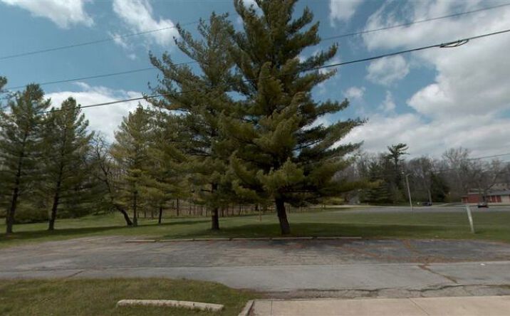 Pictures of Special Purpose property located at 920 Sim Hodgins Parkway, Richmond, IN 47374 for sales - image #1