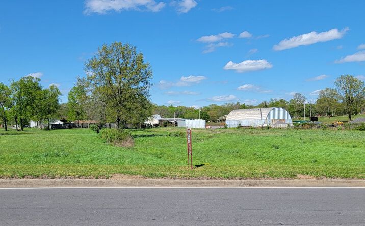 Pictures of Special Purpose property located at 0 Highway 64 E, Shelbyville, TN 37160 for sales - image #1
