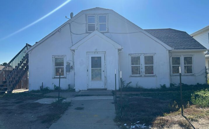 Pictures of Special Purpose property located at 415 Memorial Highway, Bismarck, ND 58504 for sales - image #1