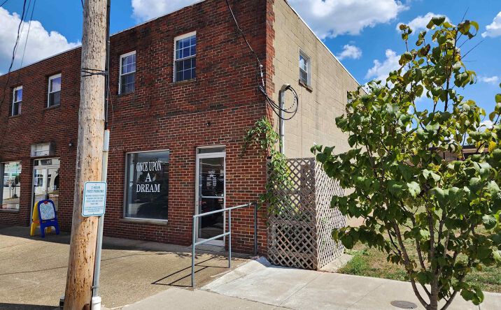 Pictures of Special Purpose property located at 209 Church Street, Spencer, WV 25276 for sales - image #1