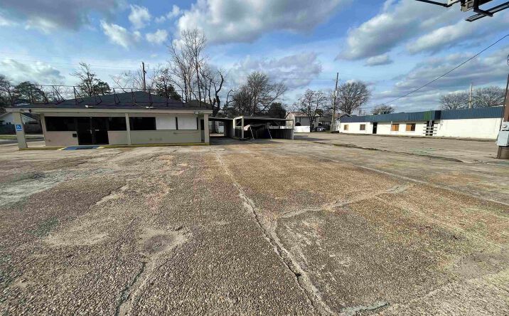 Pictures of Special Purpose property located at 207 Louisville Avenue, Monroe, LA 71201 for sales - image #1