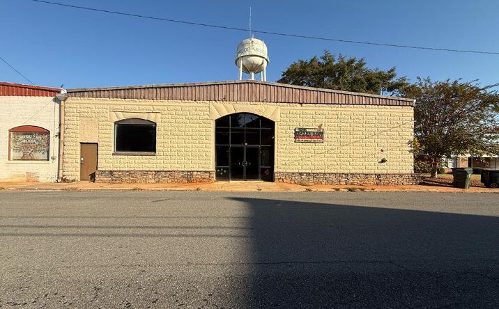 Pictures of Special Purpose property located at 130 E 4th Avenue, BUENA VISTA, GA 31803 for sales - image #1