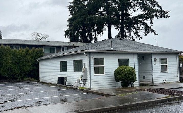 Pictures of Special Purpose property located at 421 S Ivy St, Canby, OR 97013 for sales - image #1