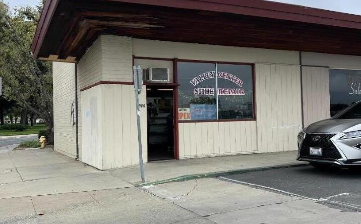 Pictures of Special Purpose property located at 980 Park Row, SALINAS, CA 93901 for sales - image #1
