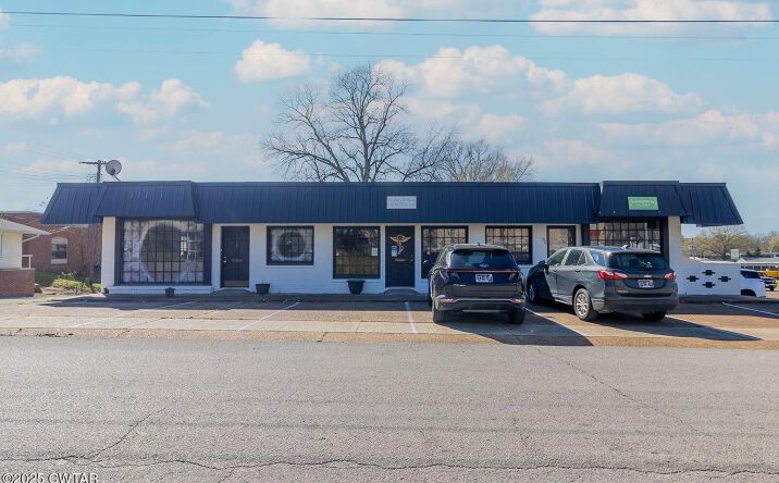 Pictures of Special Purpose property located at 39 S Wilson Street, Brownsville, TN 38012 for sales - image #1