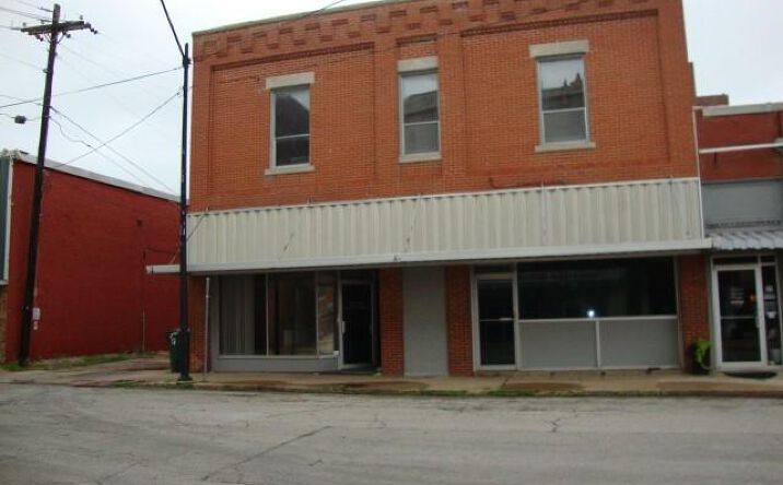 Pictures of Special Purpose property located at 209 7th Street, Okmulgee, OK 74447 for sales - image #1