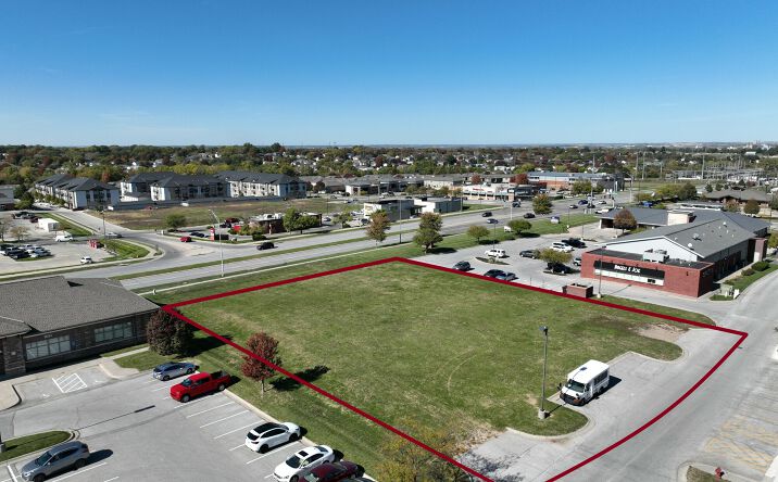 Pictures of Land property located at 1721 N 86th St, Lincoln, NE 68505 for sales - image #1