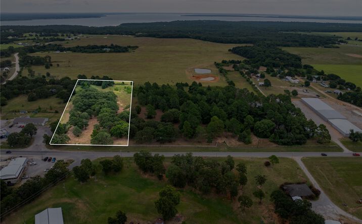 Pictures of Land property located at 1 Enos Road, Kingston, OK 73439 for sales - image #1