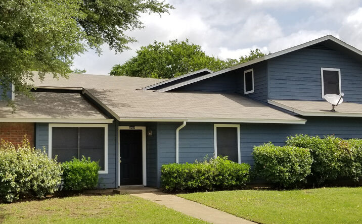 image of property at 2167 KNOLL CREST DR Arlington TX 76014-3808