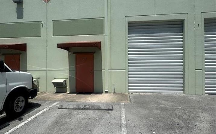 Pictures of Special Purpose property located at 416 NW 10th Ave, Homestead, FL 33030 for sales - image #1