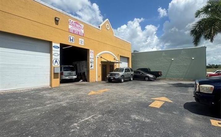 Pictures of Special Purpose property located at 238 NW 9th Ave 4, Homestead, FL 33030 for sales - image #1