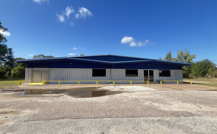 Pictures of Retail, Mixed Use, Office, Industrial property located at 14042 Old HWY 59 N, Splendora, TX 77372 for sales - image #1