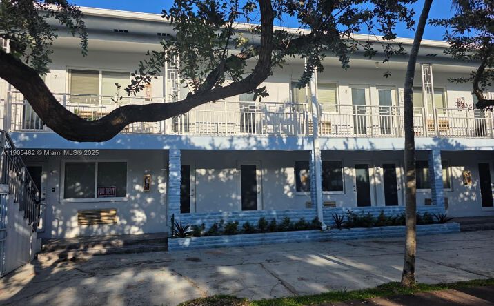 Pictures of Multifamily property located at 7155 Rue Notre Dame, Miami Beach, FL 33141 for sales - image #1