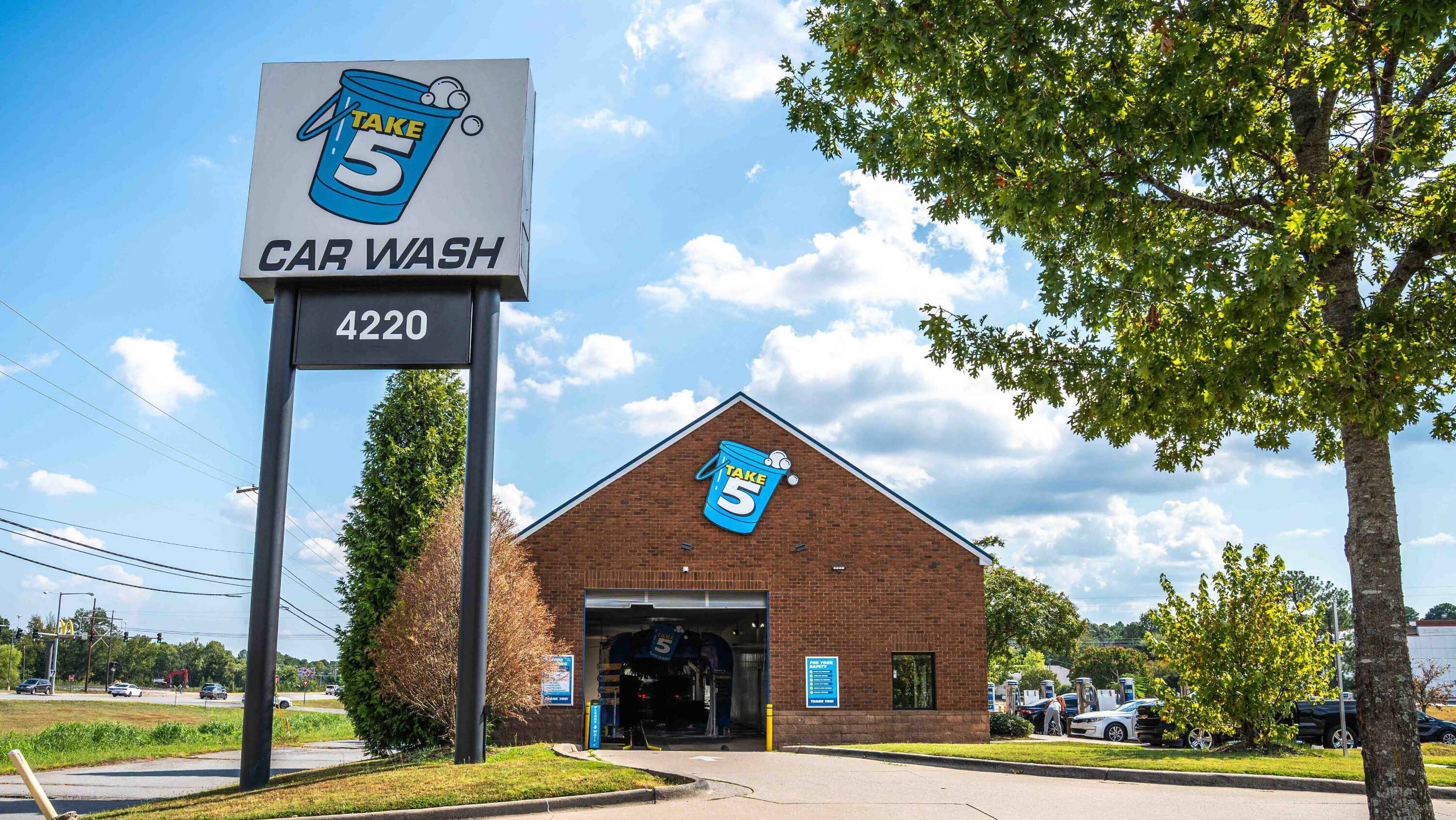 4220 University Ave, Little Rock, AR 72204-7841