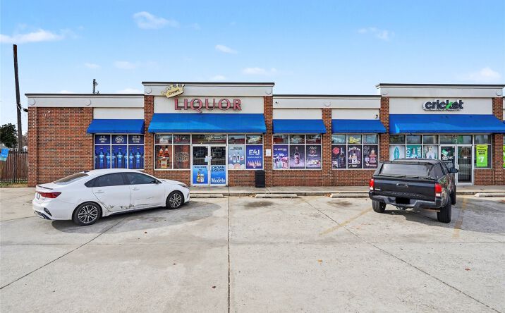 Pictures of Retail, Mixed Use, Business for Sale property located at 3637 N Pennsylvania Ave, Oklahoma City, OK 73112 for sales - image #1