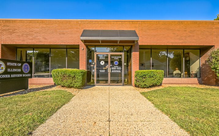 Pictures of Office property located at 1001 N Walnut St, Springfield, IL 62702 for sales - image #1