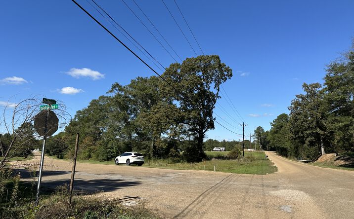 Pictures of Business for Sale, Industrial, Land property located at 589 Baldwin Rd, Magee, MS 39111 for sales - image #1