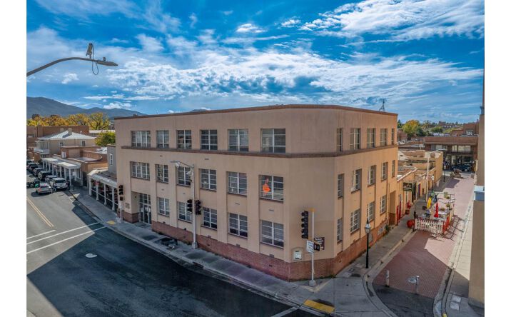 Pictures of Office, Retail property located at 142 W Palace Ave, Santa Fe, NM 87501 for sales - image #1
