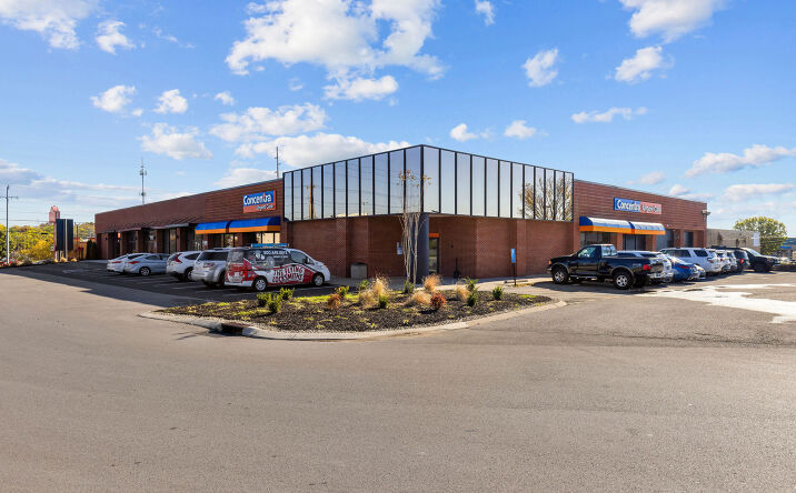 Pictures of Retail property located at 1717 Gallatin Pike N, Nashville, TN 37115 for sales - image #1