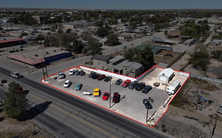 Pictures of Office property located at 200 N Pennsylvania Ave, Big Lake, TX 76932 for sales - image #1