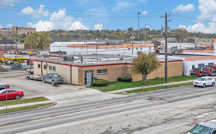 Pictures of Industrial property located at 1429 2nd Ave, Des Moines, IA 50314 for sales - image #1