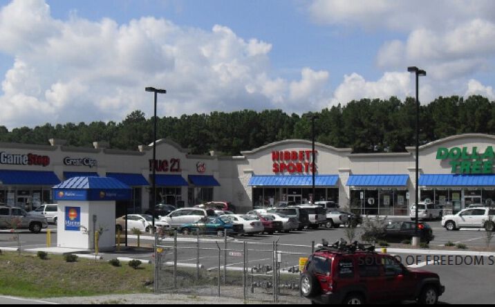 Pictures of Retail property located at 537 US Hwy 70 W, Havelock, NC 28532 for sales - image #1