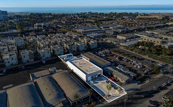 Pictures of Industrial property located at 779 W 16th St, Costa Mesa, CA 92627 for sales - image #1
