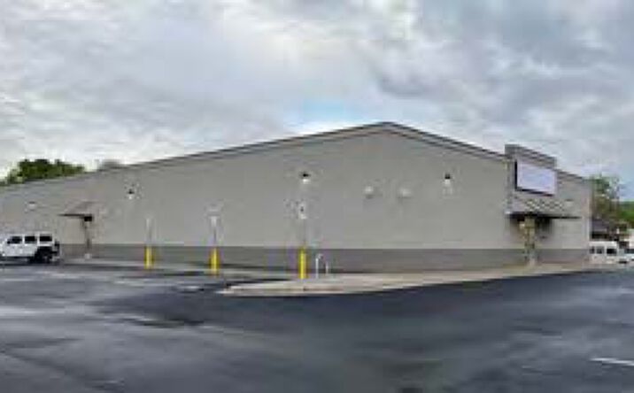 Pictures of Office, Retail property located at 5516 Winona St NW, Winston-Salem, NC 27106 for sales - image #1