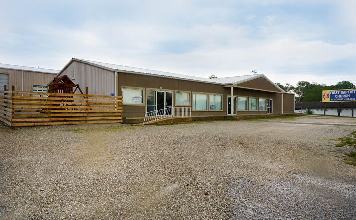 Pictures of Mixed Use, Office property located at 1126 Old Rte 66, St Robert, MO 65584 for sales - image #1