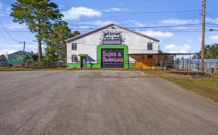 Pictures of Special Purpose property located at 816 State Hwy 64 W, Henderson, TX 75652 for sales - image #1