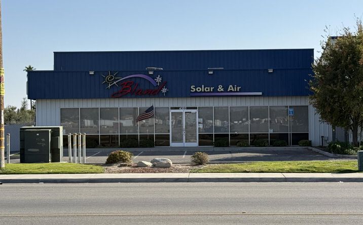 Pictures of Industrial property located at 4303 E Brundage Lane, Bakersfield, CA 93307 for sales - image #1