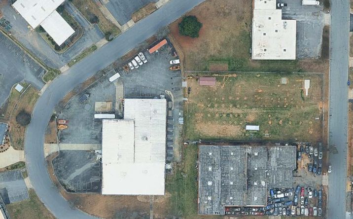 Pictures of Industrial property located at 401 W 32nd St, Charlotte, NC 28206 for sales - image #1
