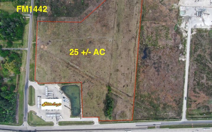 Pictures of Land property located at 12320 FM1442, Orange, TX 77632 for sales - image #1