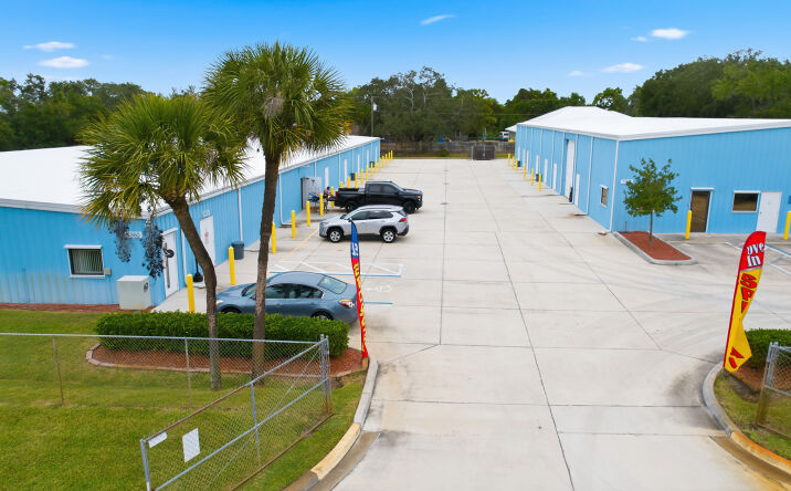 Pictures of Self Storage property located at 1350 Lake Washington Rd, Melbourne, FL 32935 for sales - image #1