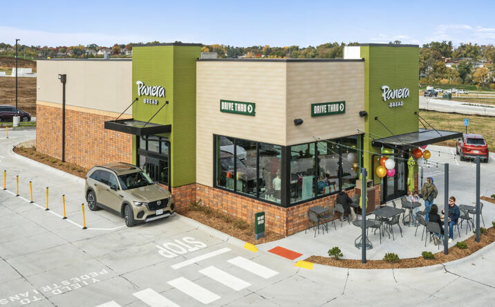 Pictures of Retail property located at 117 Cedardale Rd, Papillion, NE 68046 for sales - image #1