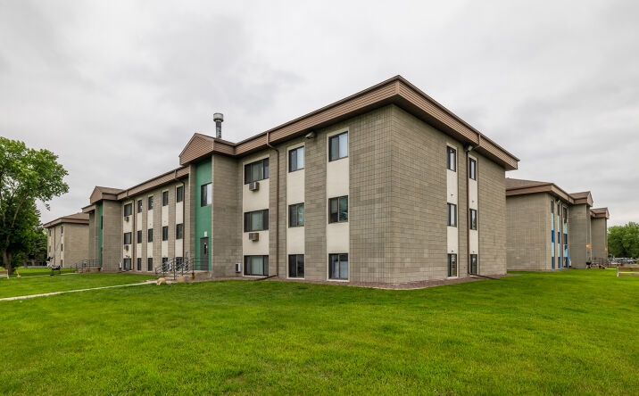 image of property at 1627 7TH ST N Wahpeton ND 58075