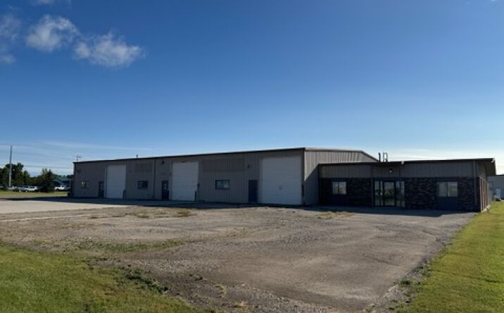 Pictures of Industrial property located at 1505 29th Ave S, Moorhead, MN 56560 for sales - image #1