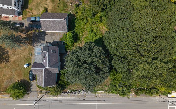 Pictures of Land, Multifamily property located at 29 Gorham St, Chelmsford, MA 01824 for sales - image #1