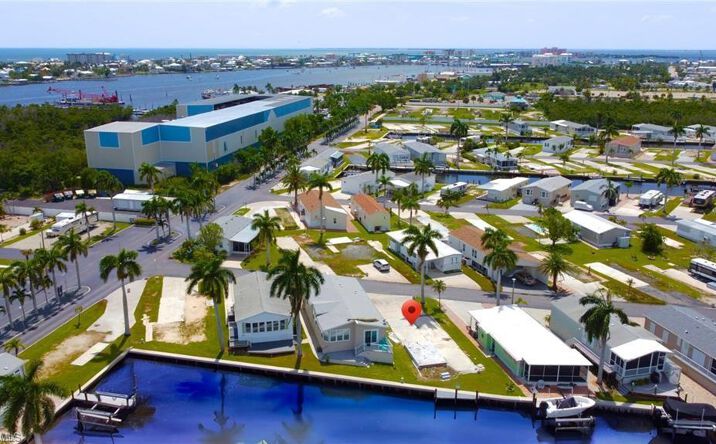 Pictures of Land property located at 107 Blackbeard Way, Fort Myers Beach, FL 33931 for sales - image #1