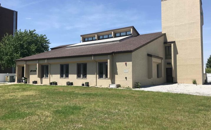 Pictures of Retail, Office property located at 2011 2ND Avenue, Rock Island, IL 61201 for sales - image #1