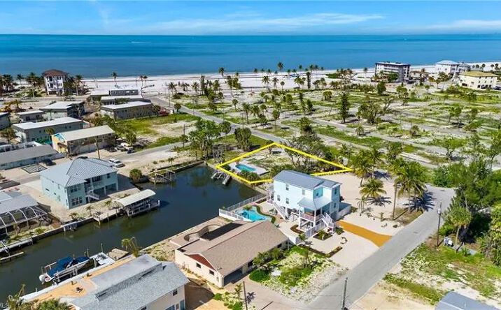 Pictures of Land property located at 180 Donora Blvd, Fort Myers Beach, FL 33931 for sales - image #1