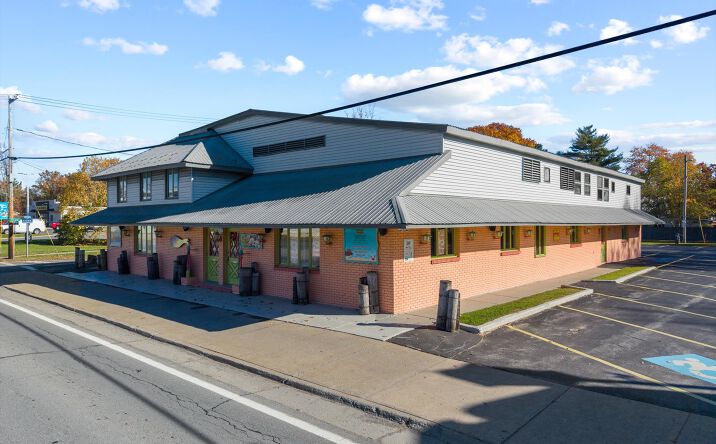 Pictures of Business for Sale, Hospitality, Mixed Use, Retail property located at 1424 Main St, Sylvan Beach, NY 13157 for sales - image #1